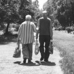 Exekuční srážky z důchodu manželům – jak se počítá nezabavitelné minimum?