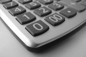 Kalkulačka výplaty: Kolik je čistá mzda v roce 2022?
